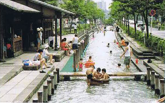 曳舟川親水公園（東京都）